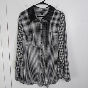 Torrid Top Womens 3X Pleather Faux Leather Collar Houndstooth Button Up Office